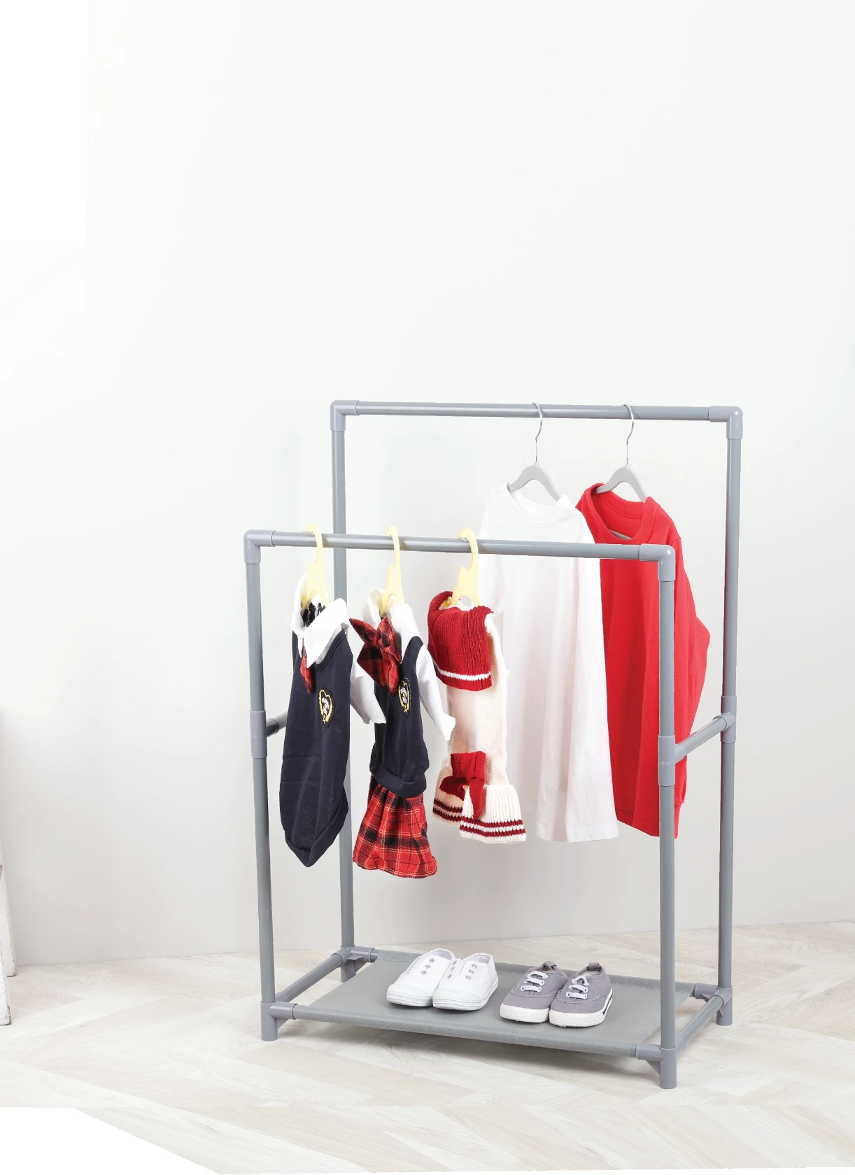 clothes rack