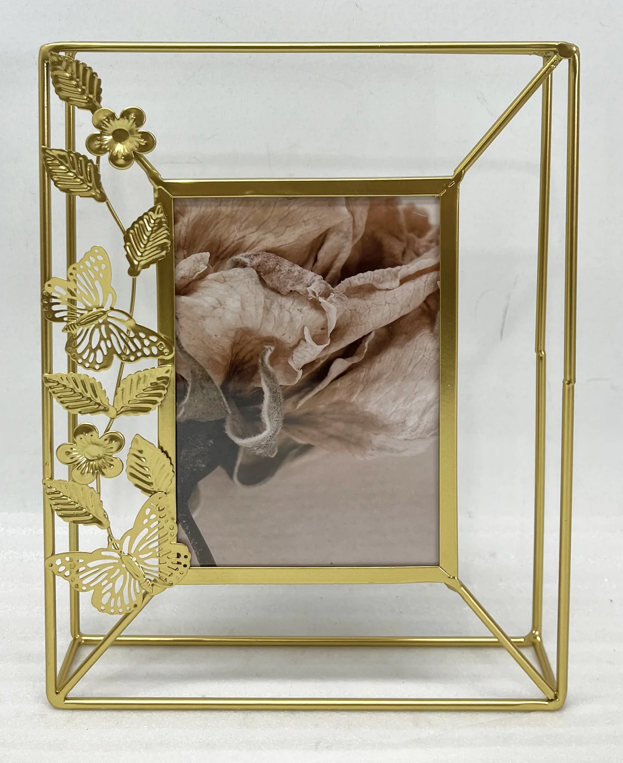 Gold Metal Wire Picture Frame with Butterfly and Floral Decoration
