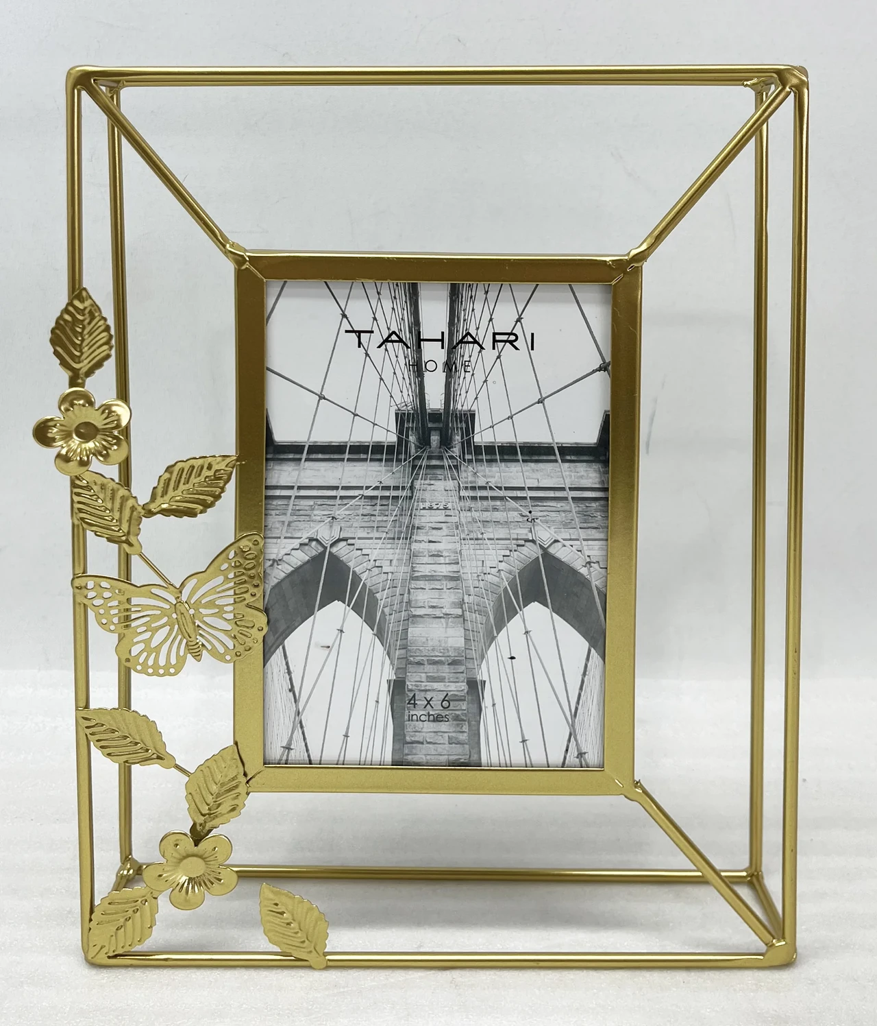 Gold Metal Wire Picture Frame with Butterfly and Floral Decoration